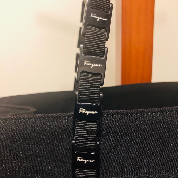 Salvatore Ferragamo Tote Bag - Picture 4 of 16